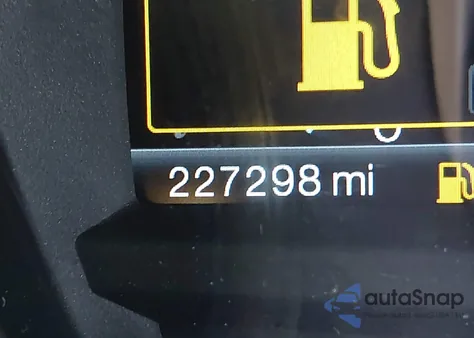 2011 Ford Explorer Xlt from USA, damaged, VIN 1FMHK8D87BGA38018